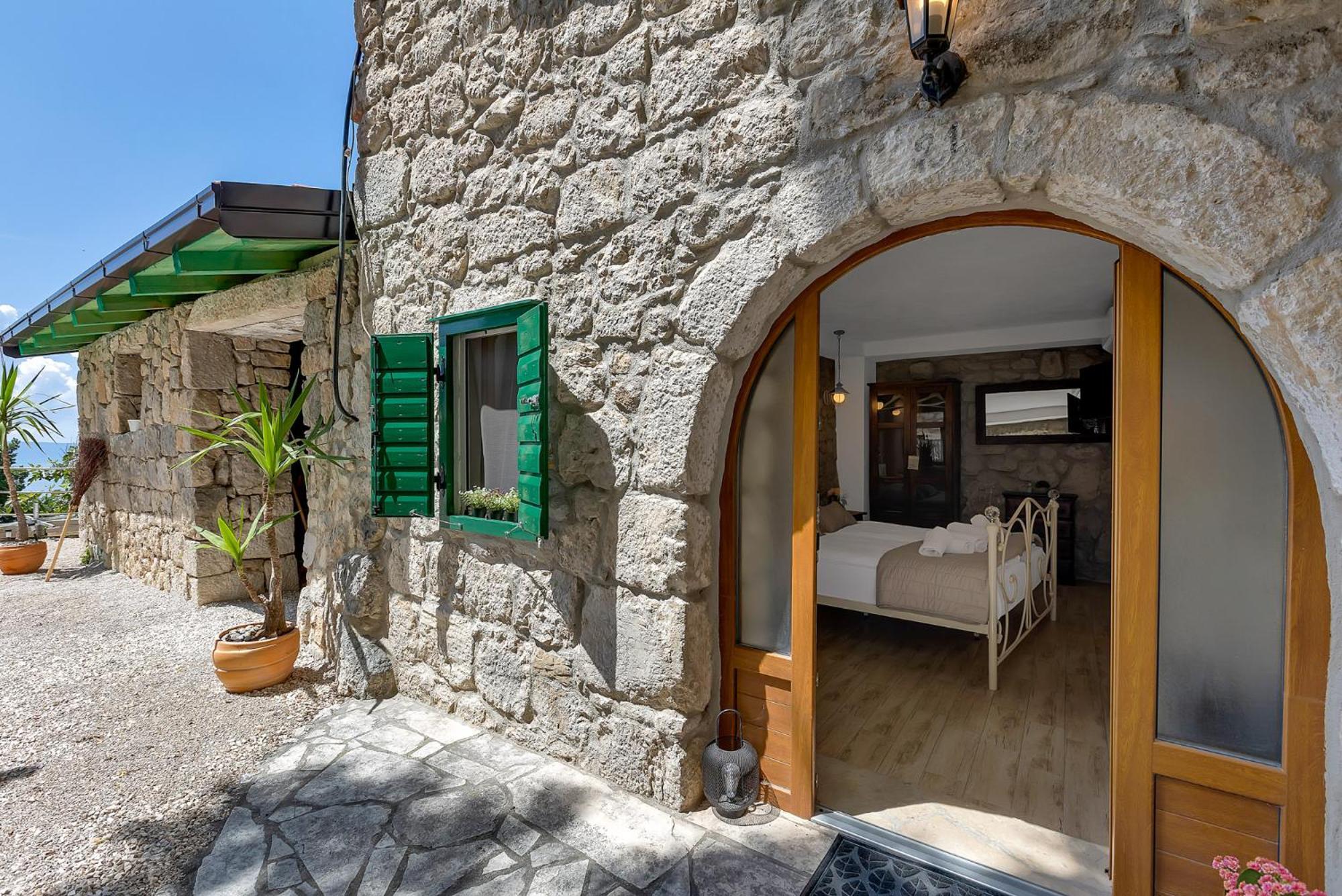 Stonehouse Residence In Makarska With Heated Pool Exteriér fotografie